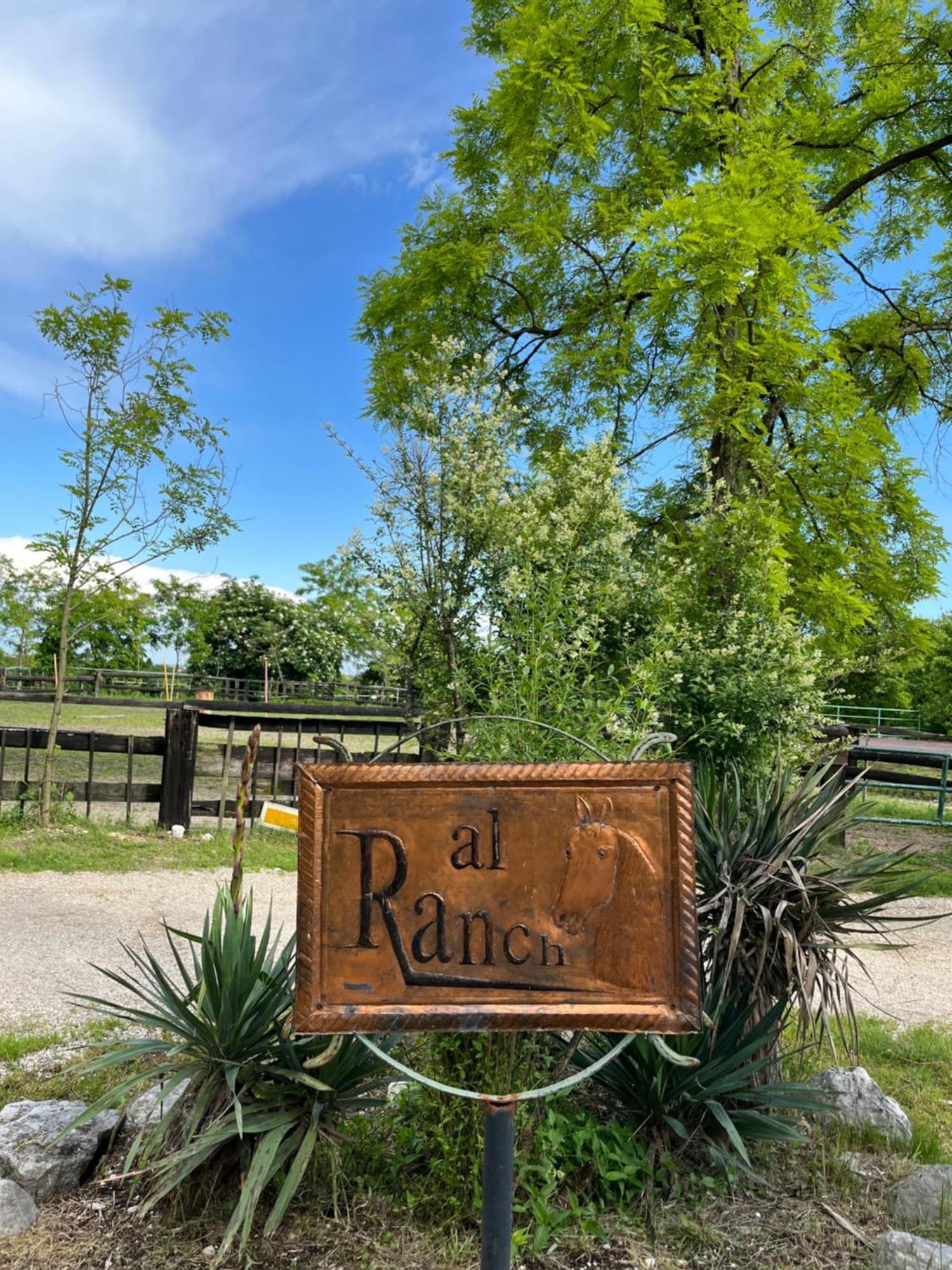 Agriturismo Al Ranch Castello d'Aviano Ngoại thất bức ảnh